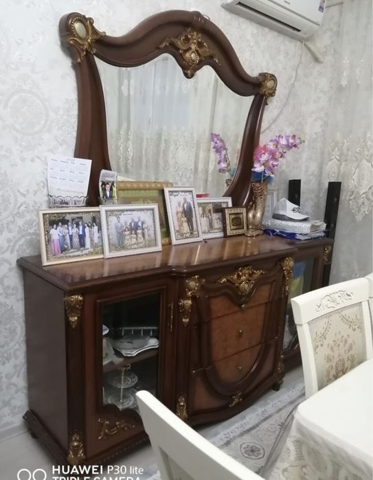 Меьель для гостиной в комплекте