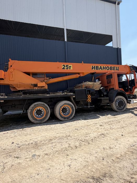 Продается автокран Ивановец 25т