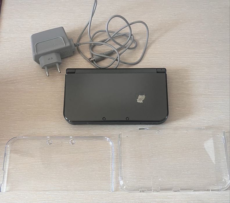 Nintendo new 3 ds xl ( Черно)