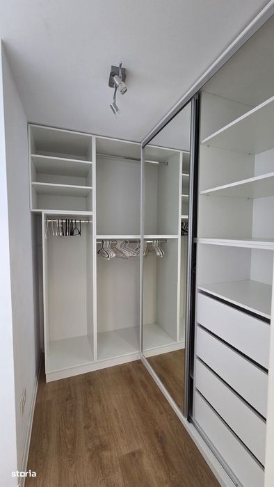 Apartament 3 camere  Coresi  77 mp utili + terasă 9 mp  Parcare + Beci