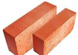 Красный жженый кирпич
