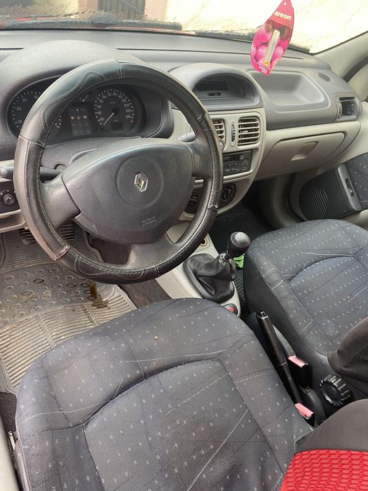 Renault Clio 2 1,4 benzina