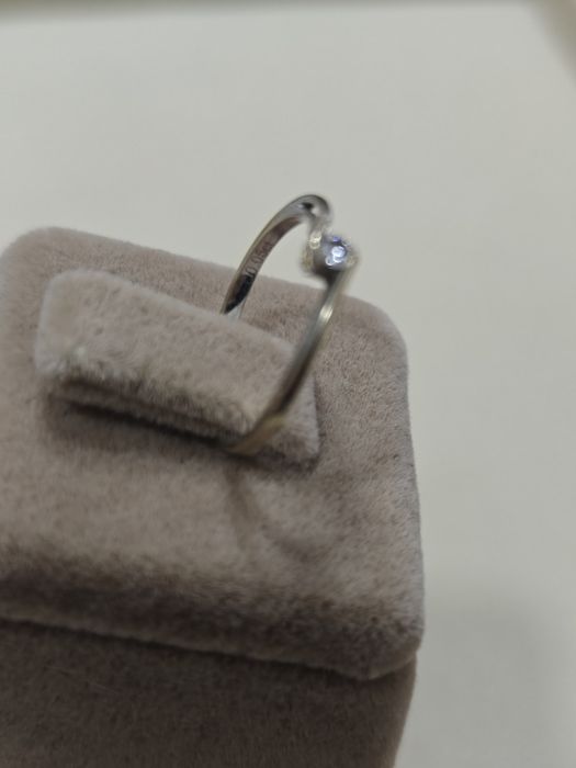 Inel logodna aur 18k 0.99gr cu diamant 0.05ct (r)