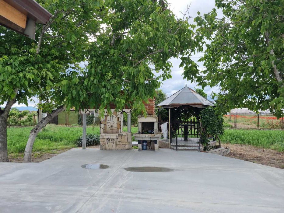 Дава се под наем Склад в Раковски - 750 кв.м за 1500 € - Снимка #4