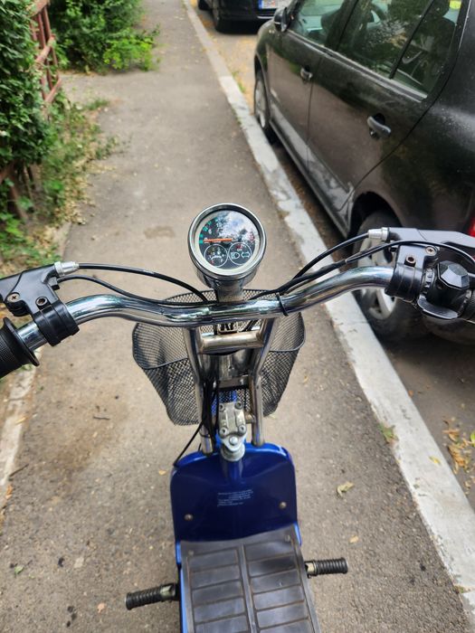 Trotinete și biciclete electrice