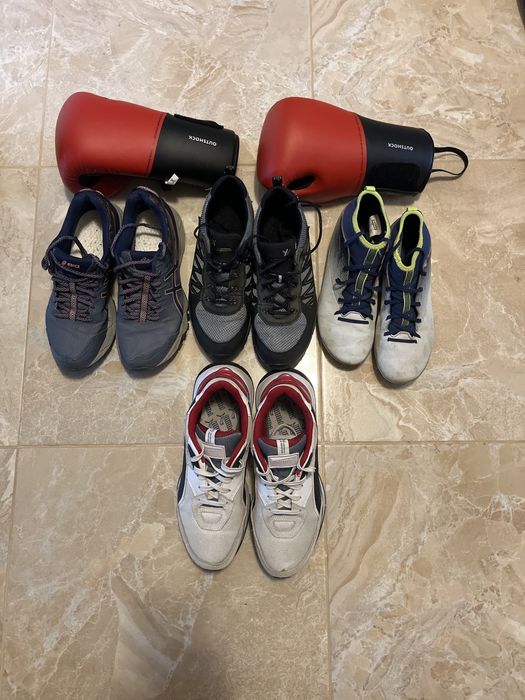 Lucruri de vanzare(incaltaminte sportiva, manusi de box)