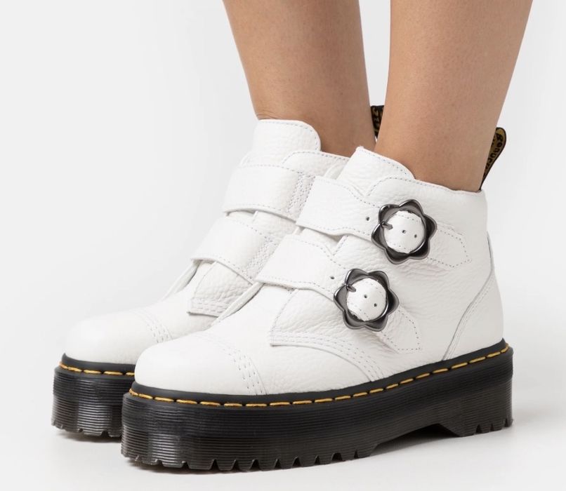 Оригинални Dr. Martens боти