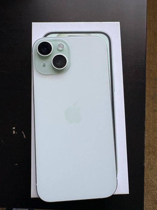 Iphone 15 Verde 86% baterie Impecabil