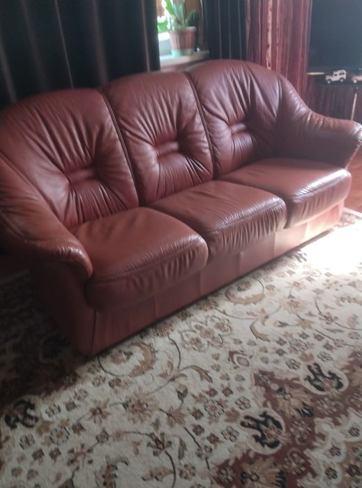 Кожаные Диван и кресло Беларусь