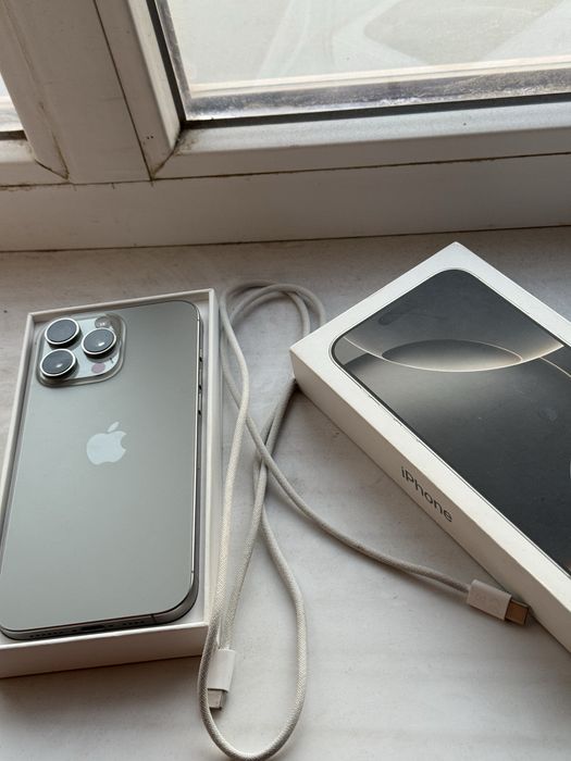 iPhone 16 Pro Max 256 Gb Natural Titanium