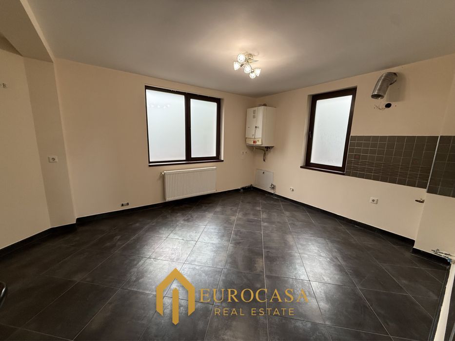 Proprietate cu două corpuri | Valea Lupului | 600 mp teren