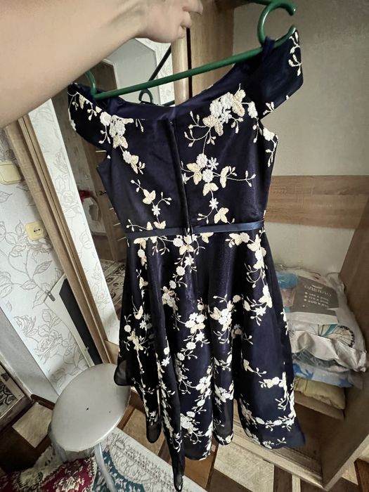 Вечерние платья