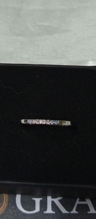 Кольца с муассонитами и голубыми опалами