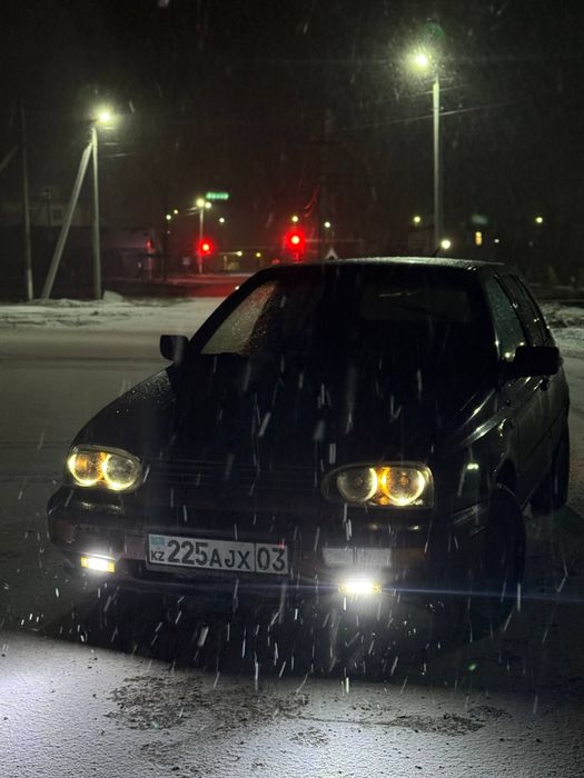 Продам.  гольф 3