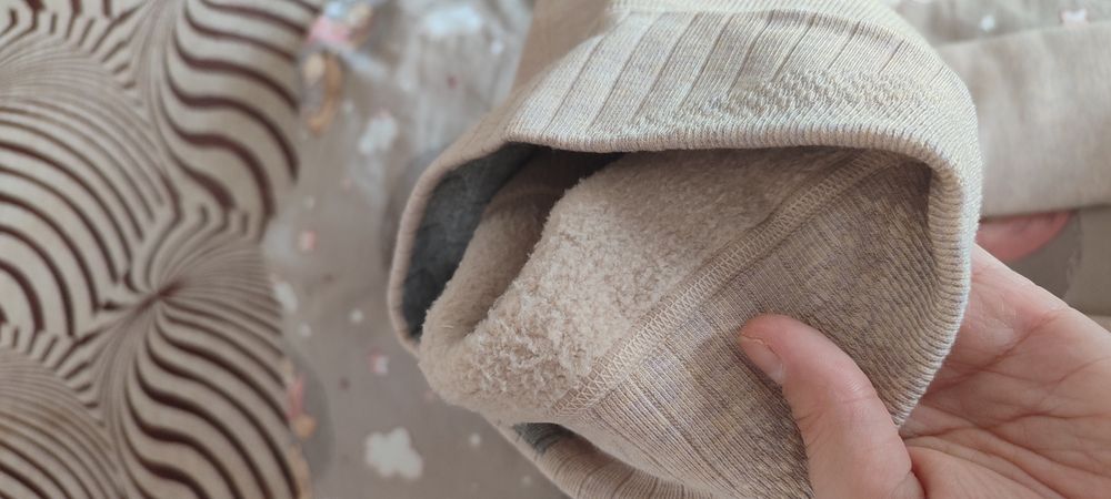 Продам платья для девочек