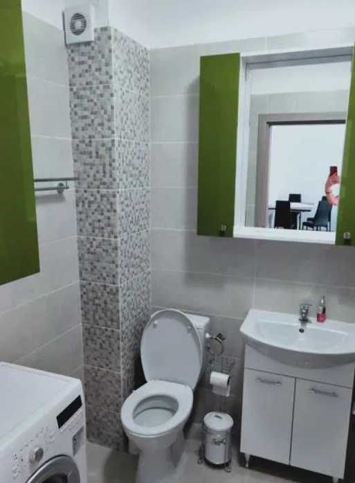 Дава се под наем Двустаен апартамент в Пловдив, Кършияка - 62 кв.м за 306 € - Снимка #2