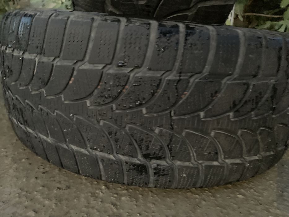 Cauciucuri Bridgestone Iarna