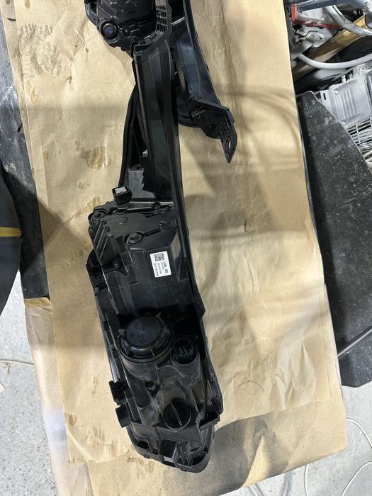 Kia Ceed Л и Д фар