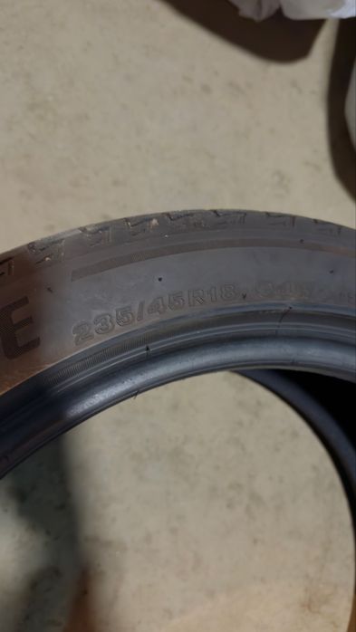 Комплект летних шин Bridgestone