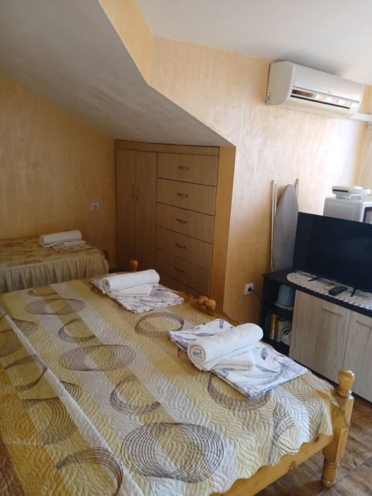 На море в Равда  на 50м от  плажа
