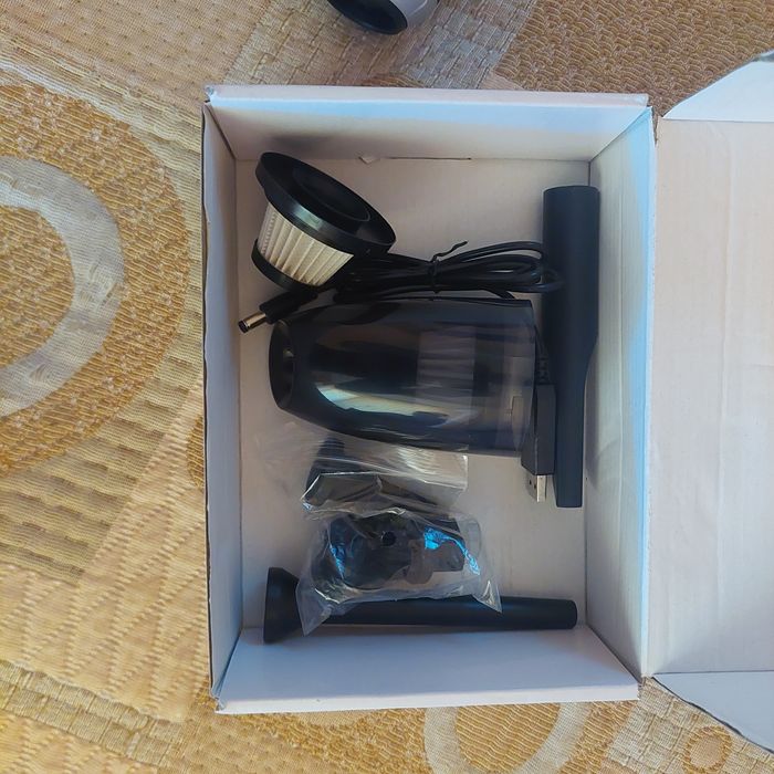 Мини прахосмукачка