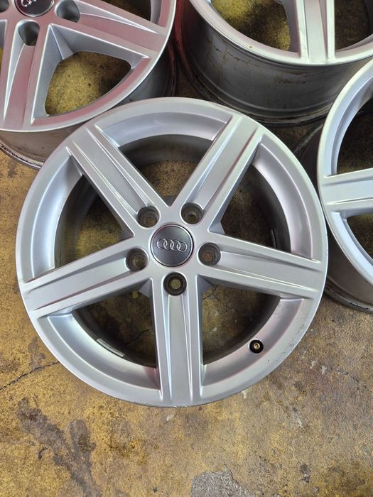 Jante Aliaj 5x112 16'' OEM AUDI A3 A4 A6 Q3 7J ET 40 CA NOI