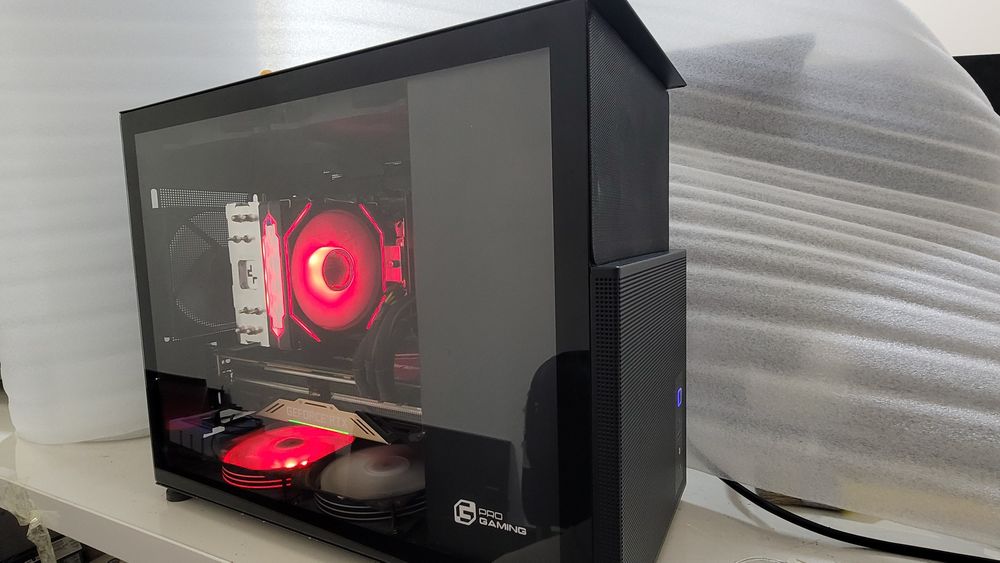 Ryzen 7 5800x 8/16 ram 32 gb rtx 2080ti 11 gb nvme 256 Gb