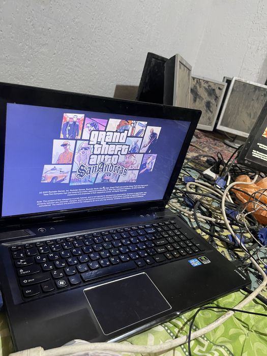 Продам ноутбук Lenovo core i5