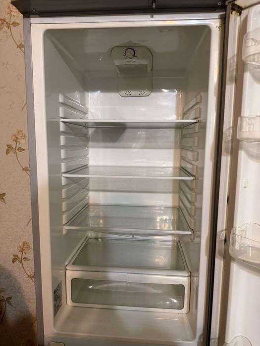 Холодильник LG 2003