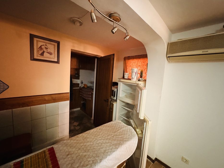 Продава се Къща в Бургас, Възраждане - 140 кв.м за 1286 €/кв.м - Снимка #4