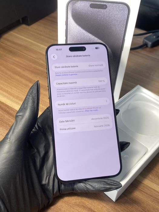 iPhone 15 Pro Max • 1 TB • Black Titanium