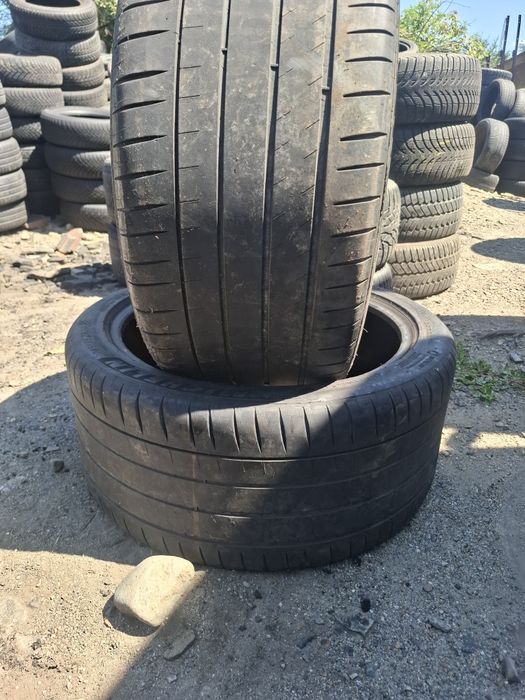 Vand 2 anvelope 285 35 20 michelin de vara bune dot 2022