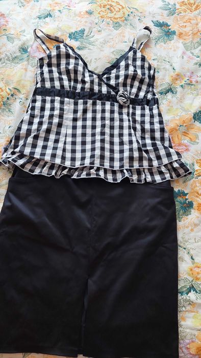 Продавам блуза/потник и пола