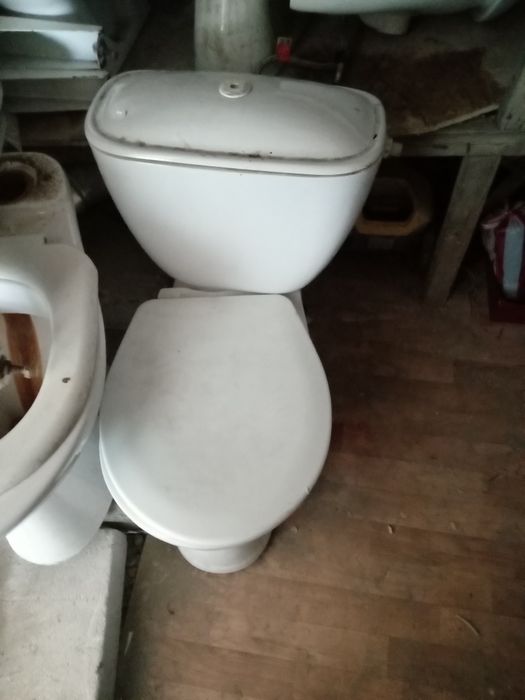 Унитаз сатылады бу