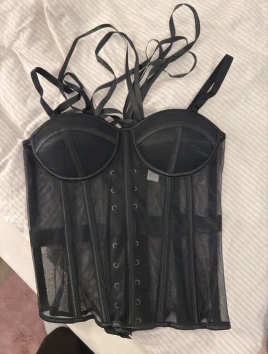 Дамски топ (корсет)