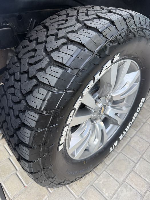 Balon A/T 275/65/18