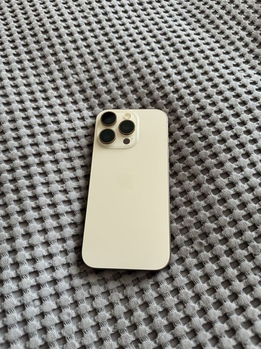 iPhone 16 Pro 512GB Золотой