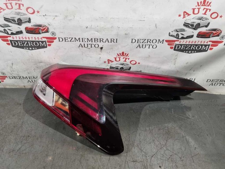 Stop aripa dreapta (0 KM) 8330B328 Mitsubishi Eclipse Cross Facelift