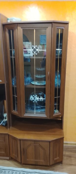 Продам горку(сервант)СРОЧНО!!!