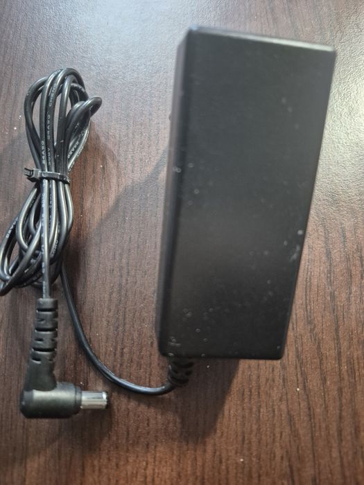 Alimentator(adaptor) original pentru monitor și televizor LG, 19V