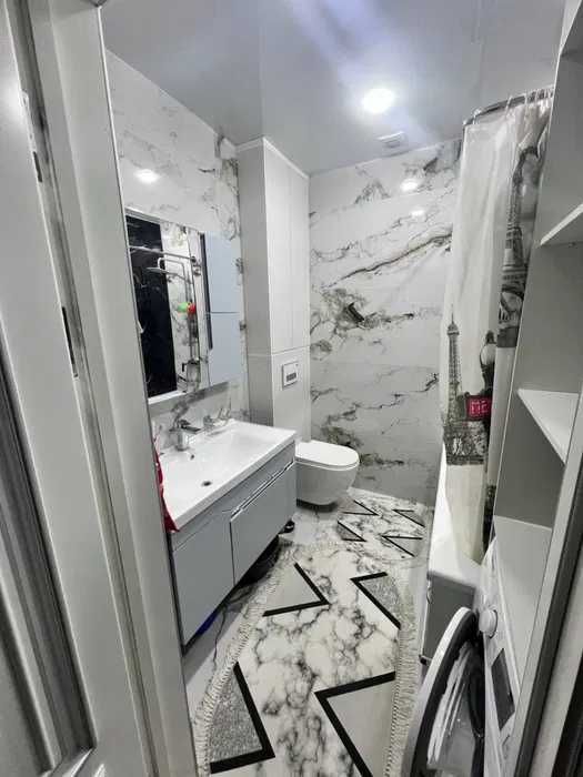 Садика Азимова ! Сдается 2х-ком квартира! В элит комплексе!