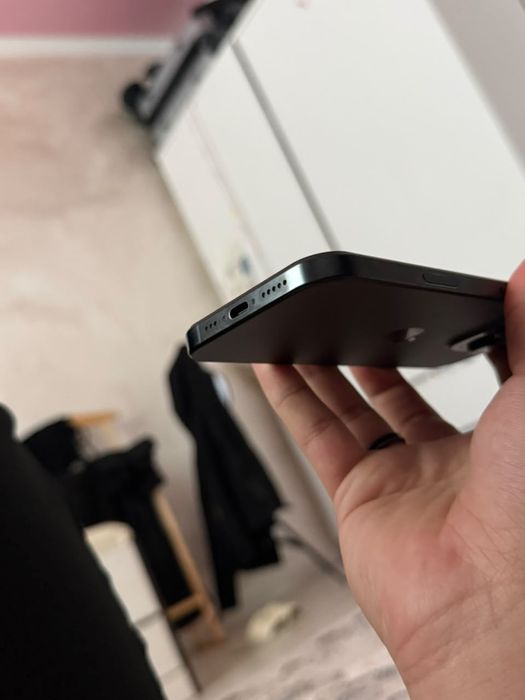 iPhone 16 Pro (128) ГБ — Срочно!