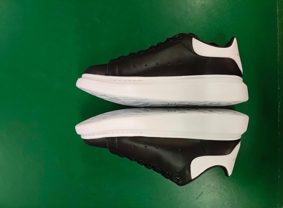 Adidași Alexander McQUEEN