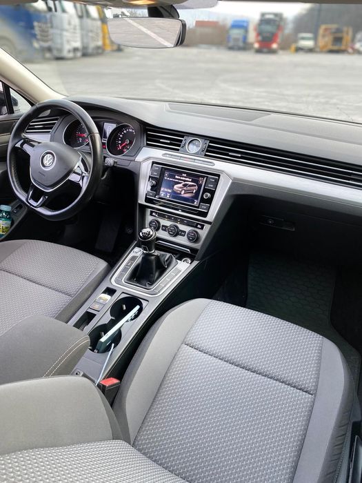 Vw Passat B8 2018 2.0tdi 150cp e6 acte val