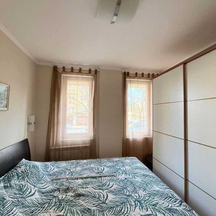 Тристаен, под наем, ж.к Овча Купел