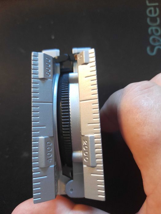 Busola militara NOUA profesionala din metal argintiu stare perfecta