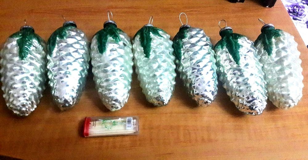 Ёлочные игрушки советского периода