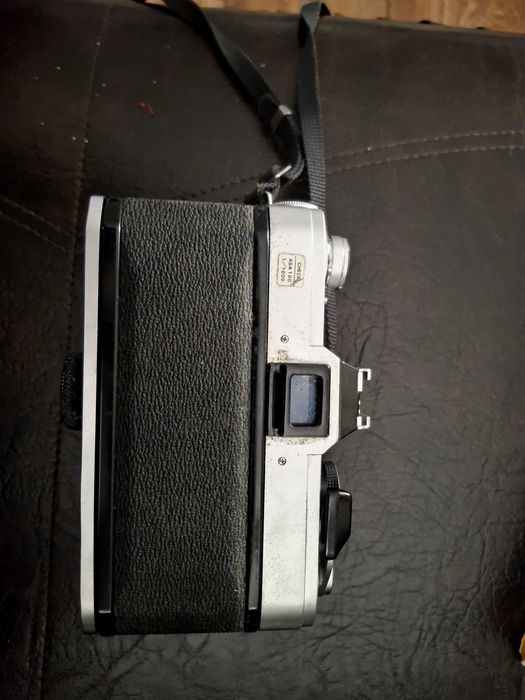 Vând aparat foto  canon