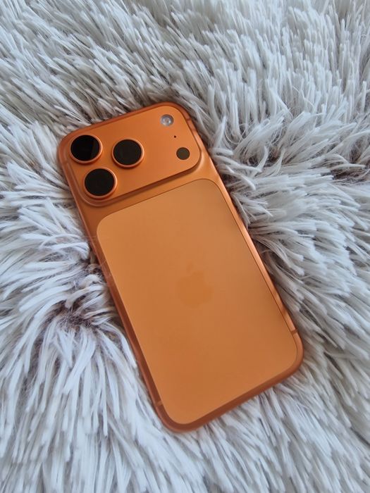 iPhone 17 Pro,256GB, Cosmic Orange,stare aboslut ca nou,10/10,Factura si Garantie ALTEX 2 ANI