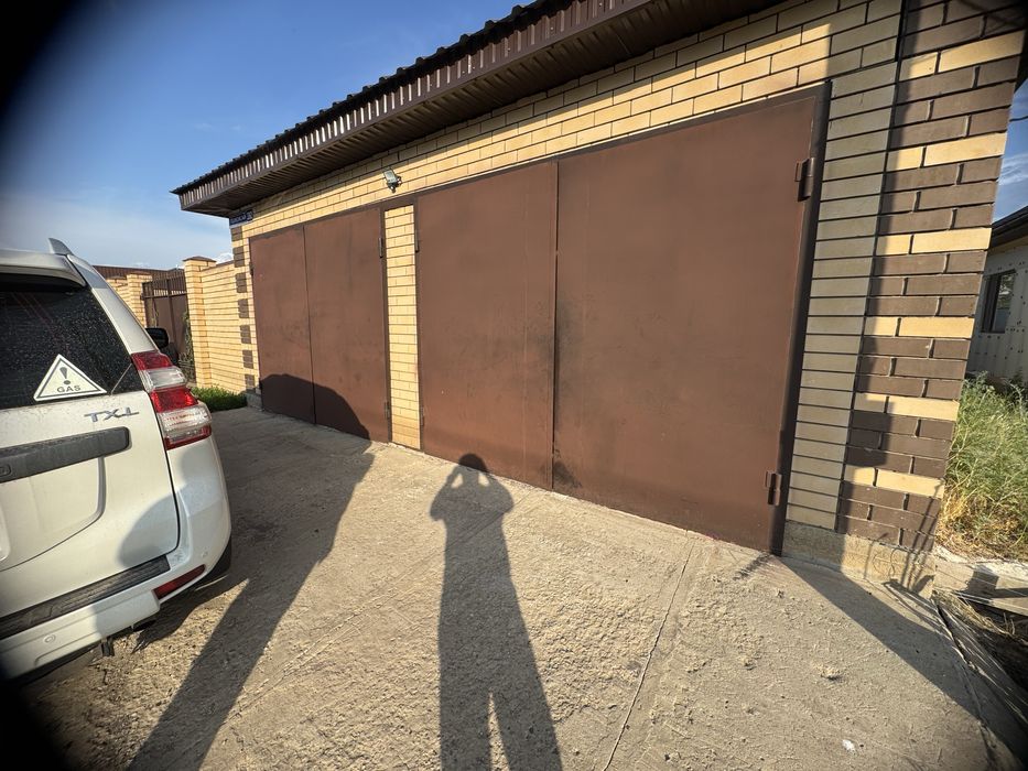 Гаражные ворота